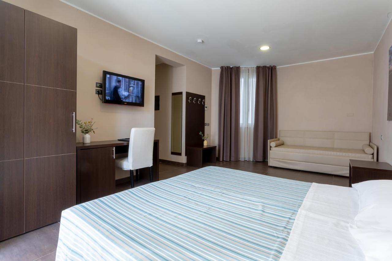 Gimmi Hotel Rimini Luaran gambar